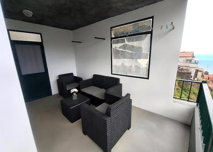 Local - El Paraiso Câmara de Lobos