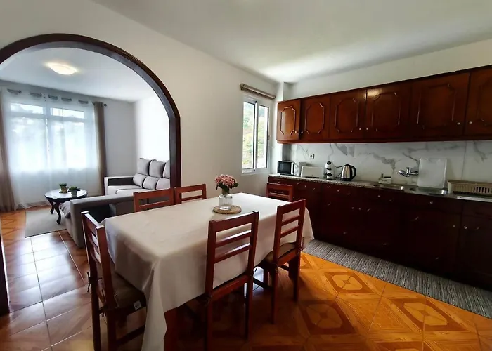 Local - El Paraiso 度假居 *