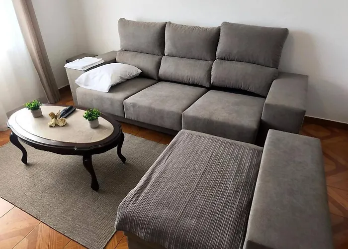 Local - El Paraiso 度假居 卡马拉-德洛布什